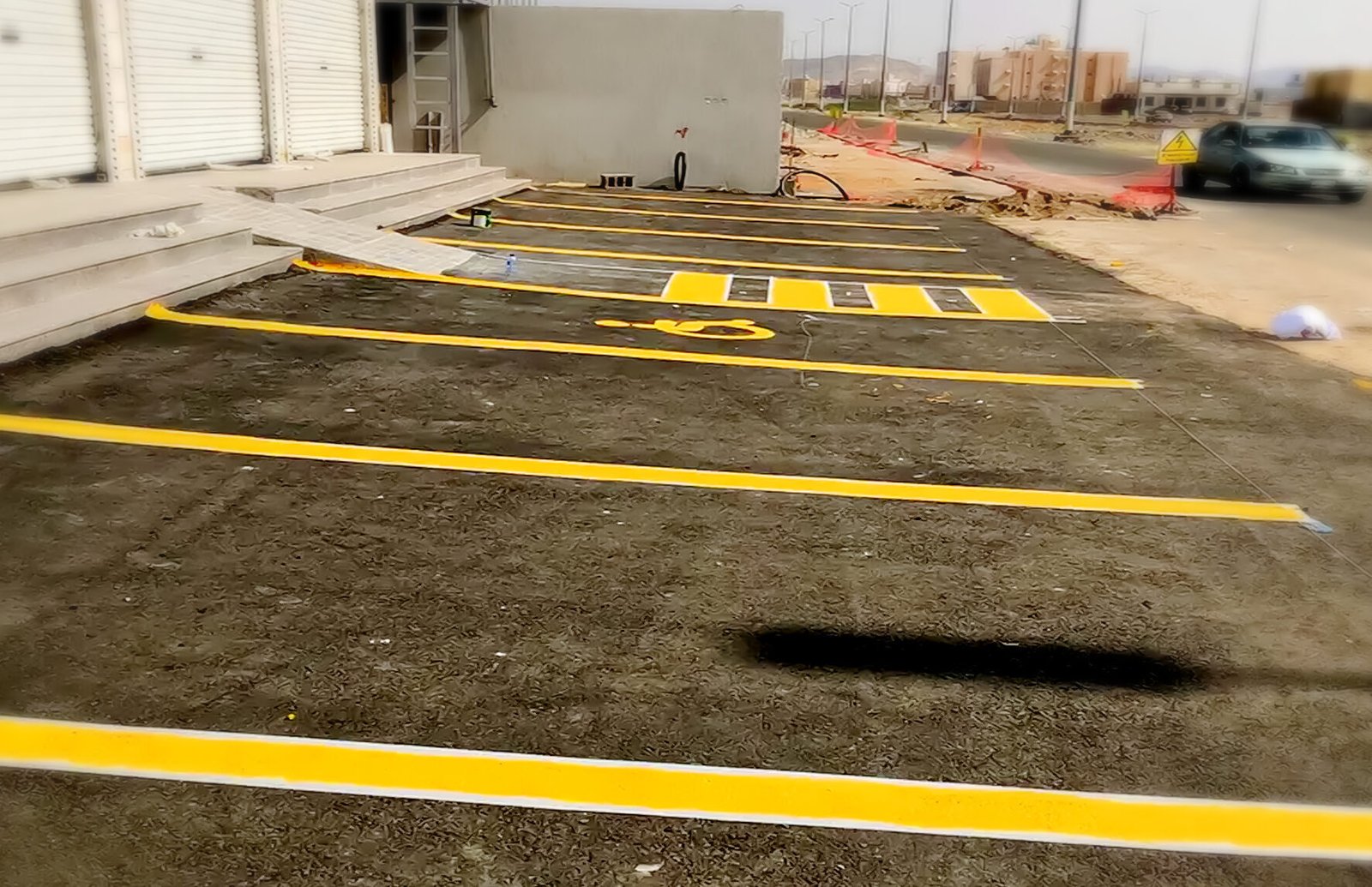 أعمال وتخطيط الأسفلت بعيون الجواء