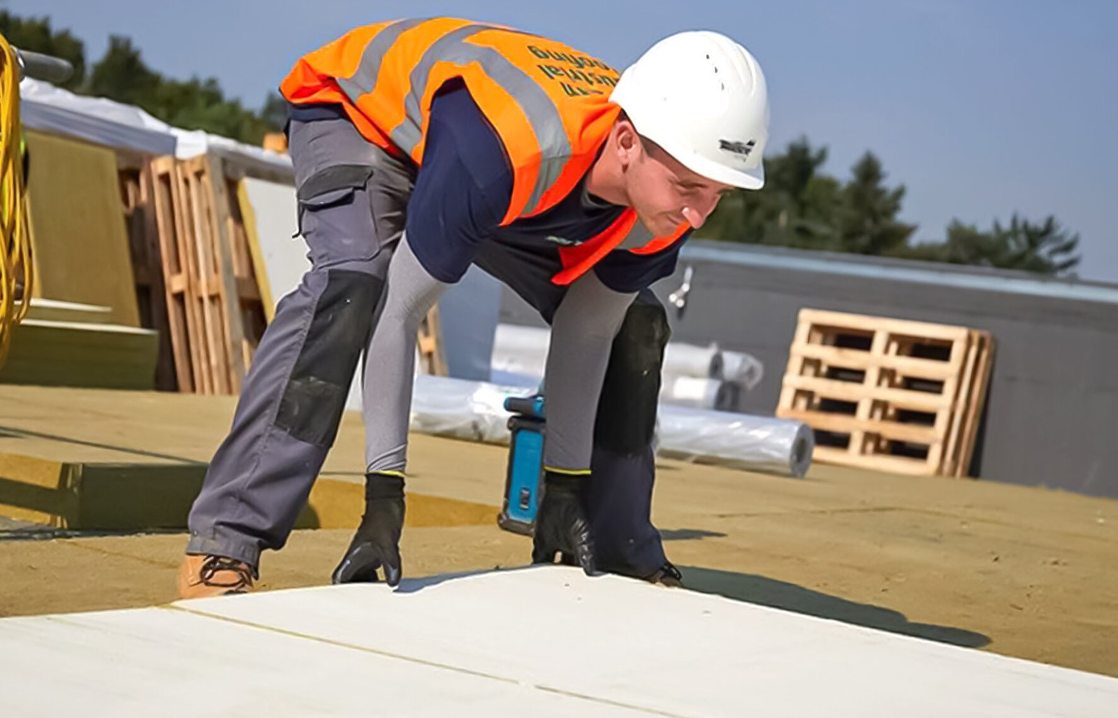 عزل مائي وحراري بعقلة الصقور