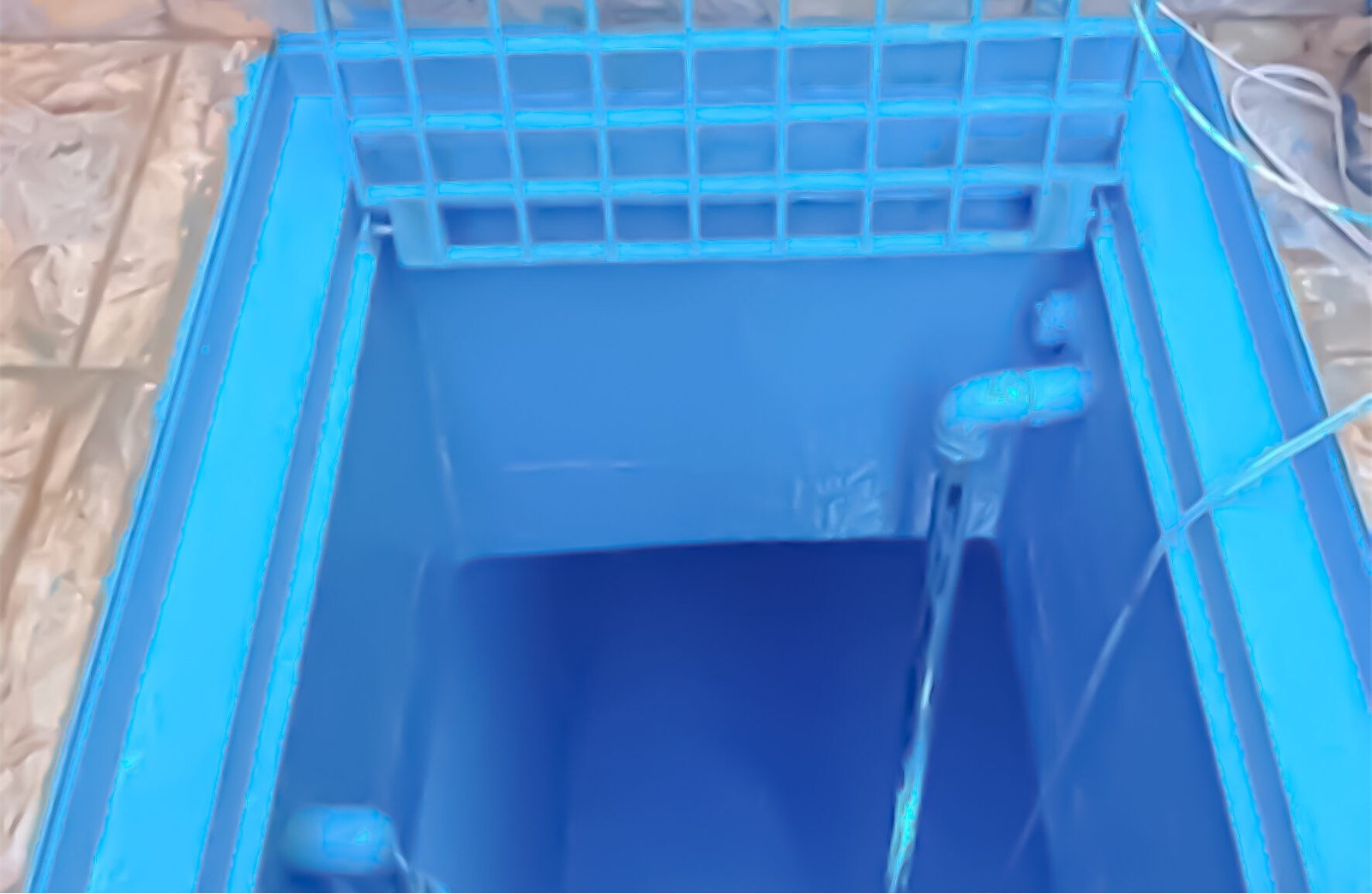 شركة عزل خزانات بعقلة الصقور