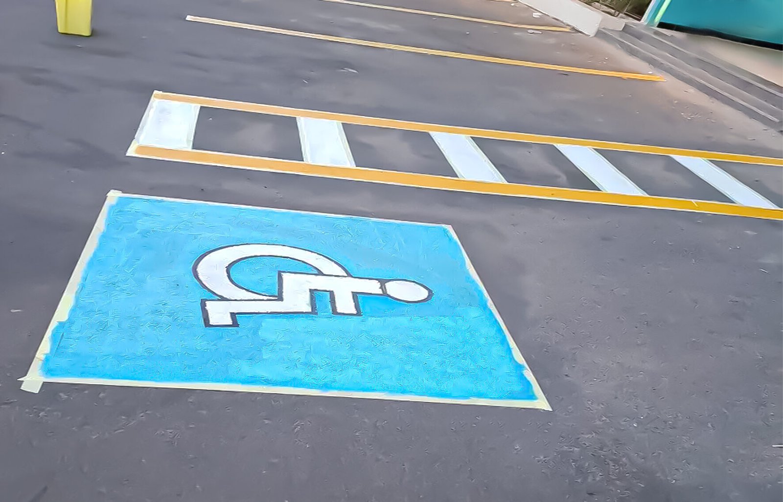 اعمال وتخطيط الاسفلت بالأسياح